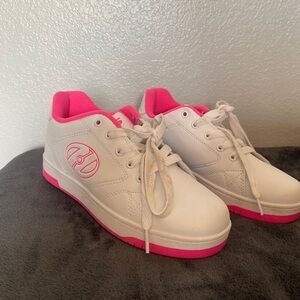 Heelys White and Pink Skate Shoes